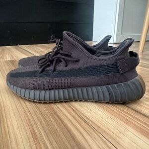 Yeezy Boost 350 V2 Cinder Non-Reflective 10.5